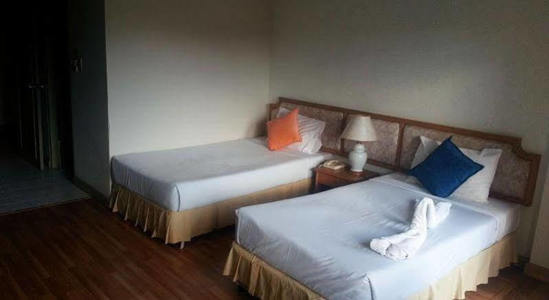 Takiab Beach Resort Hua Hin Ngoại thất bức ảnh