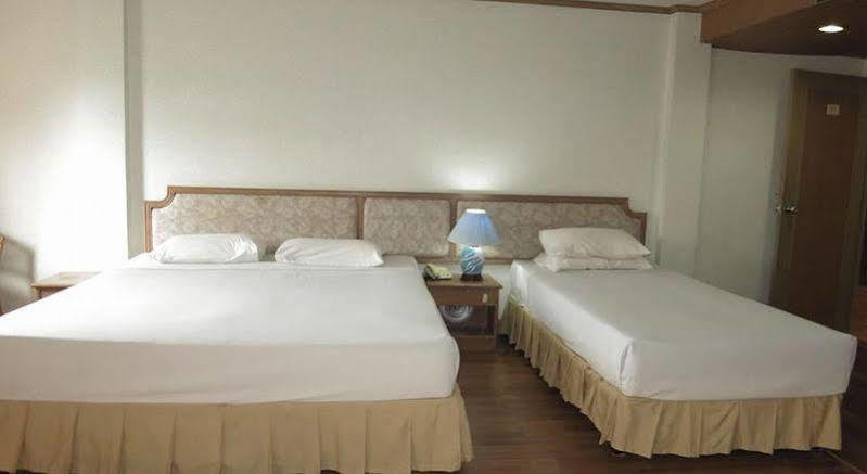 Takiab Beach Resort Hua Hin Ngoại thất bức ảnh